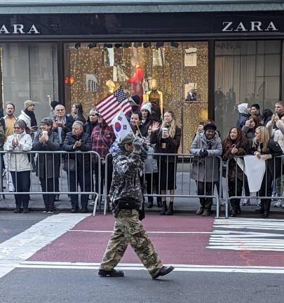 Spirited US Army veteran entertains crowd. Photo: Brian Berger