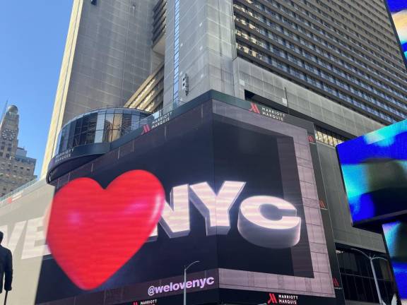 Officials launch We ♥ NYC campaign to help promote 'greatest city