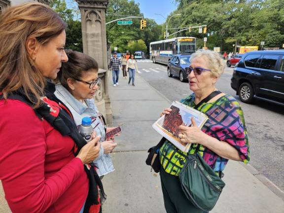 Joyce Gold (right) leads her “Gilded Age — Grandiose Yearnings From Untaxed Earnings” walking tour on Sunday, Oct. 6th.